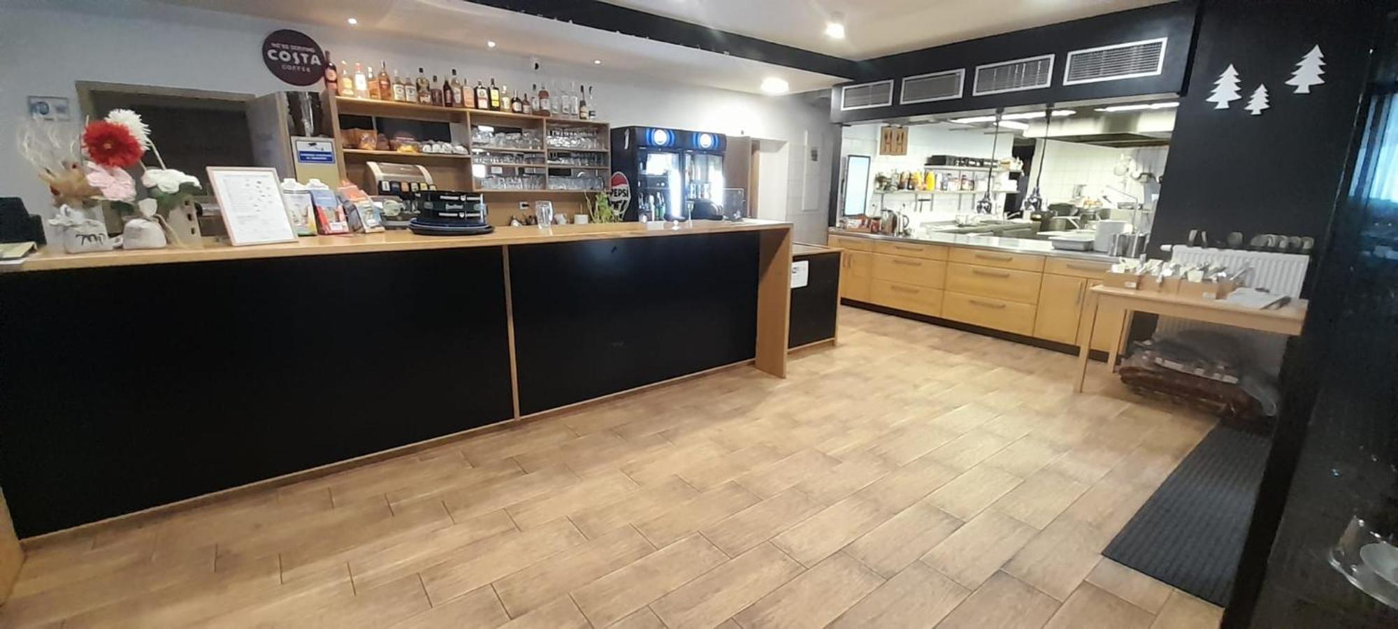 Penzion A Restaurace U Sousedu Strazny Ngoại thất bức ảnh